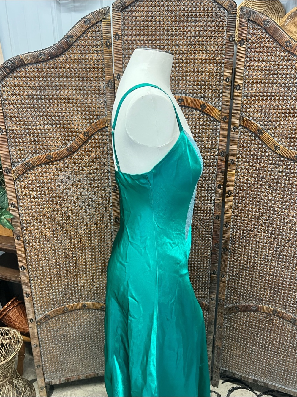 Vintage Victoria’s Secret gold label green long nightgown lace petite guessing s - Picture 12 of 15